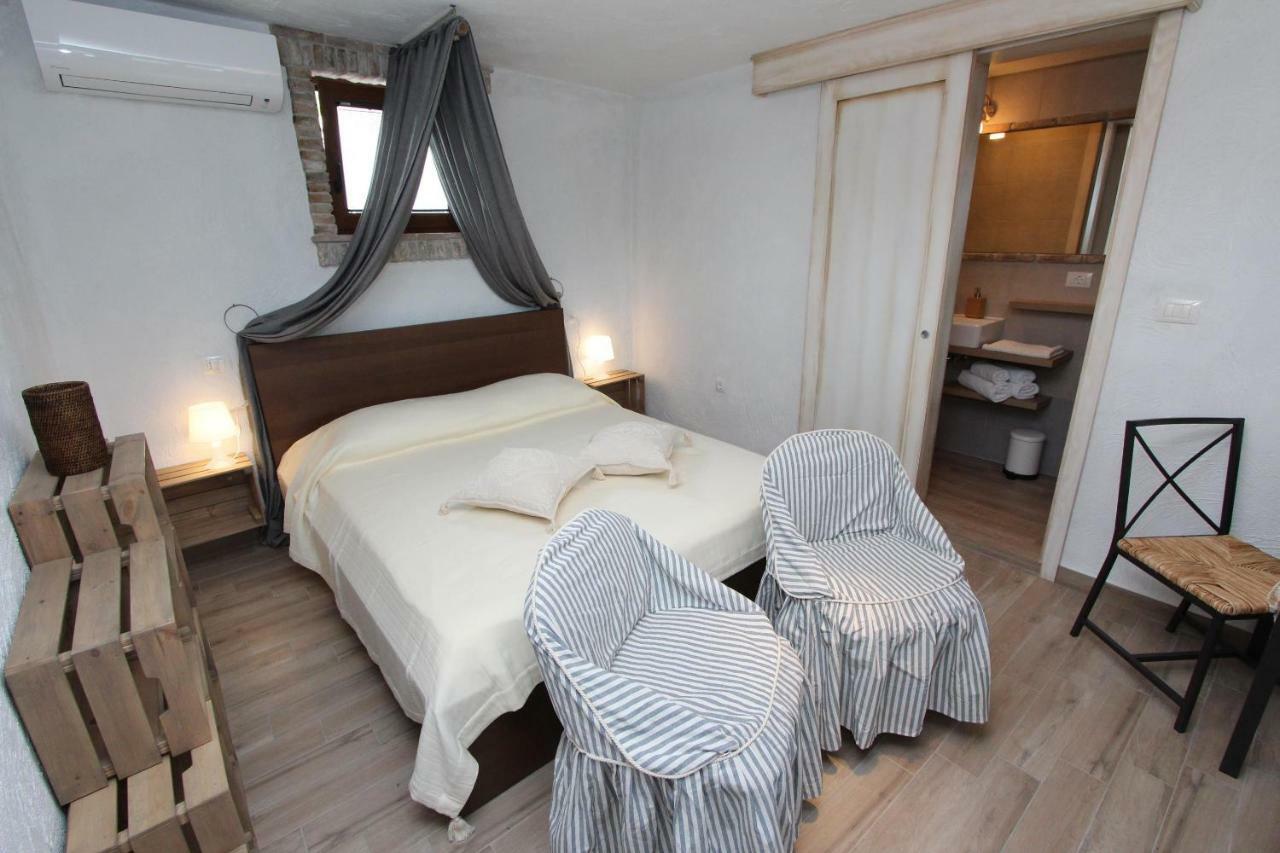 Apartments Midea 2 Ровінь Екстер'єр фото